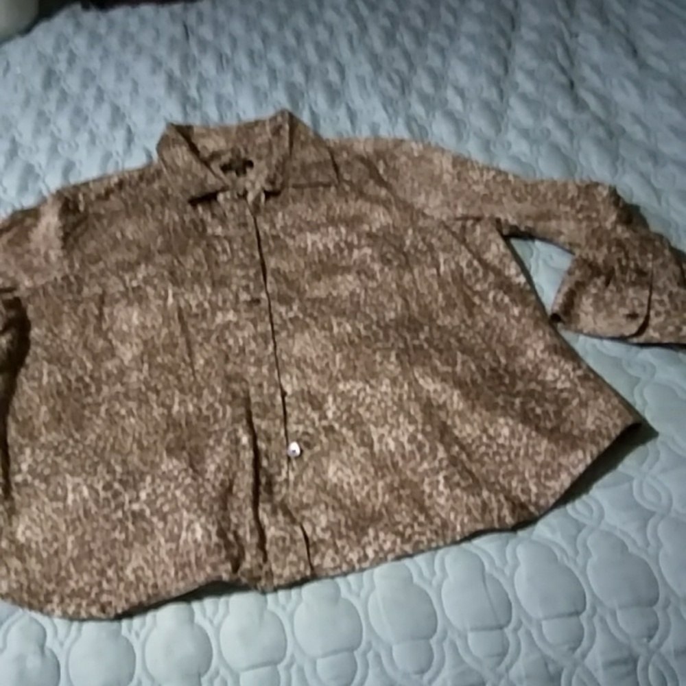 Talbot's 3/4 Sleeve Button Up Blouse